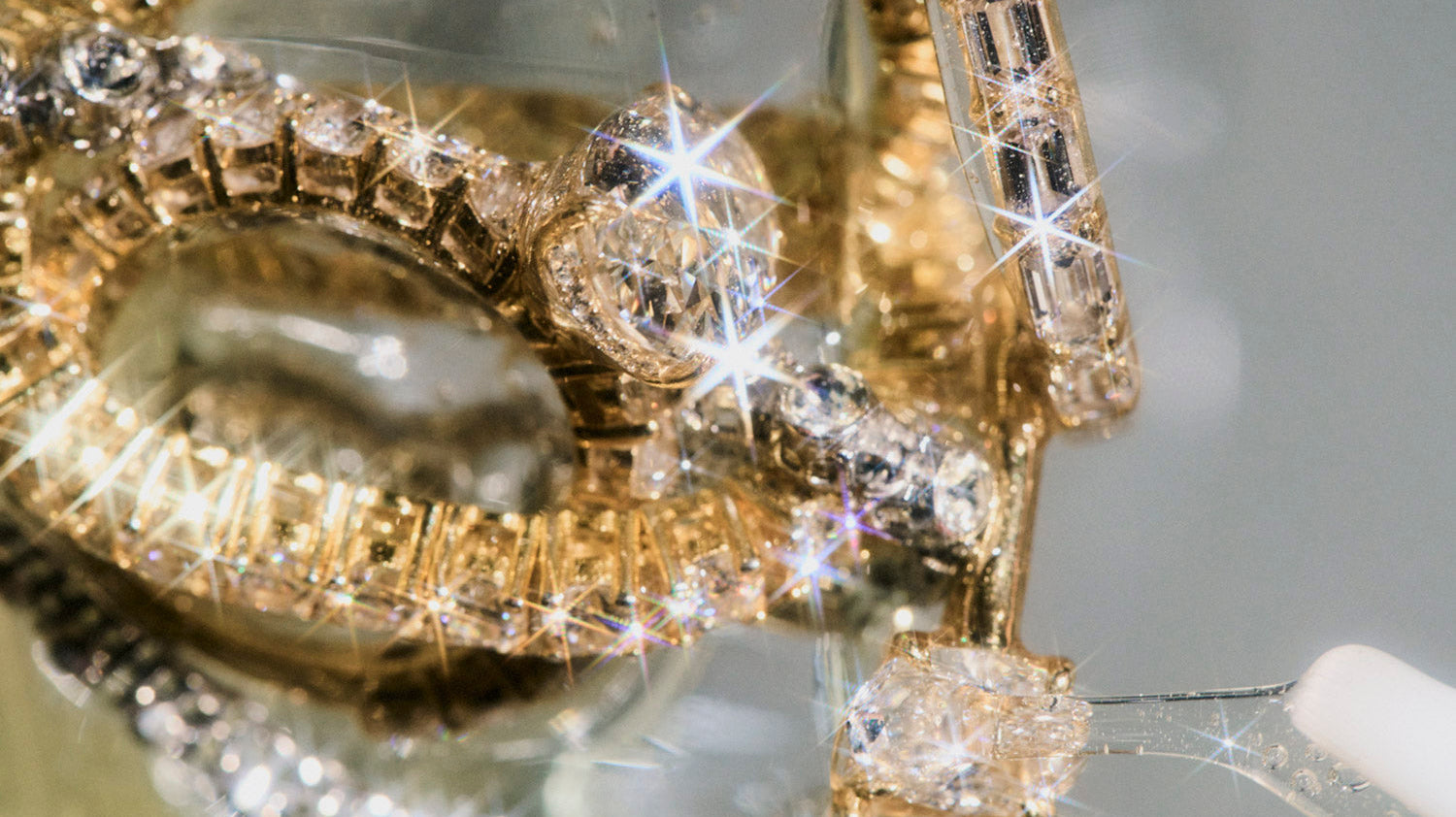 What not to use when cleaning your jewellery (and what to use instead)